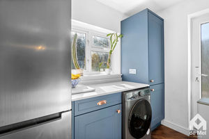 Photo 9- click for photo gallery